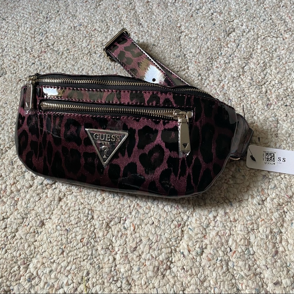Guess Fanny Pack